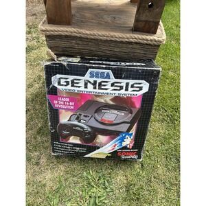 Sega Genesis 16-Bit Console CIB Box 2 Controllers OEM Complete Tested Sonic VTG